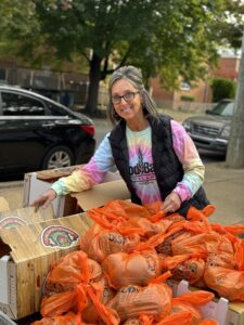Food Bank asking for food donations