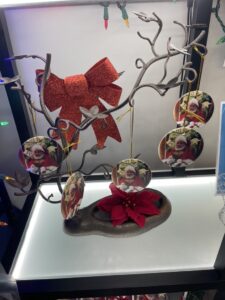 Represent Milford with last minute gifts from DMI