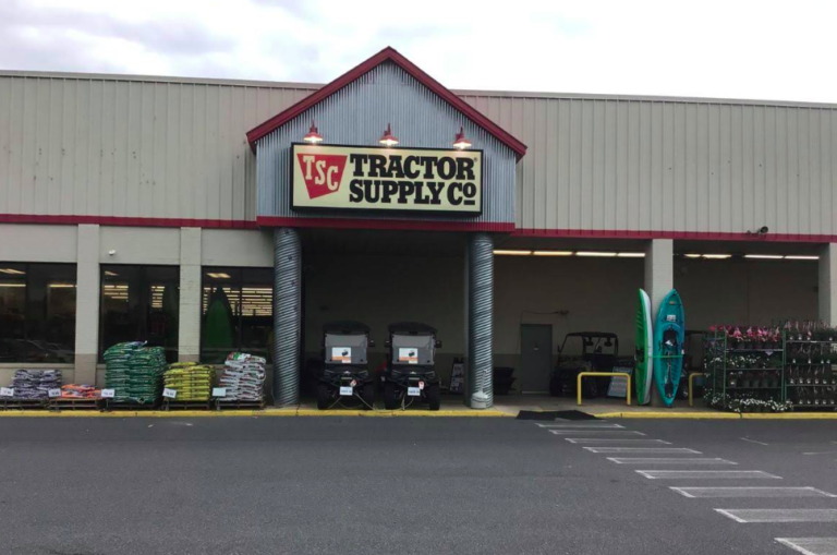 Tractor Supply Celebrates Local Makers and Farmers