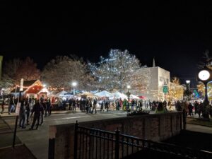 Sponsor and Vendor Applications Open for Holiday Stroll